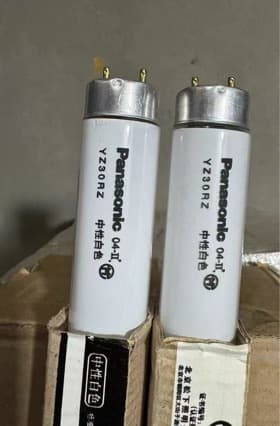 Brand new Panasonic T8 tube 30W 5000K neutral white straight tube, shipped by case