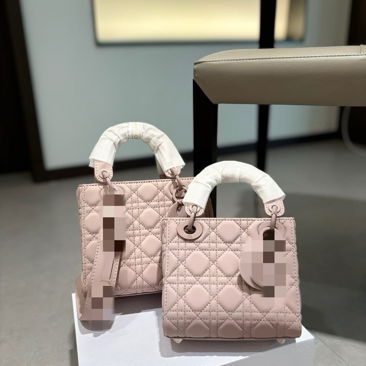 Cross-border 2026 New 3-Compartment 4-Compartment Lady Dior Bag Fashionable Versatile Single Shoulder Crossbody Bag Women Wide Strap Handbag Women