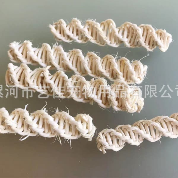 Factory Direct Handwoven Natural Rattan Toy Accessories Parrot Supplies