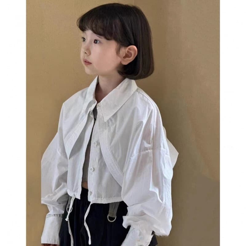 Korean version spring style girls' long-sleeve shirt 2025 new product little girl fake two-piece shirt.