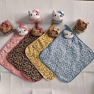Hello Kitty Leopard Print Coral Fleece Square Face Towel, Cute Cartoon Baby Towel, Soft and Absorbent
