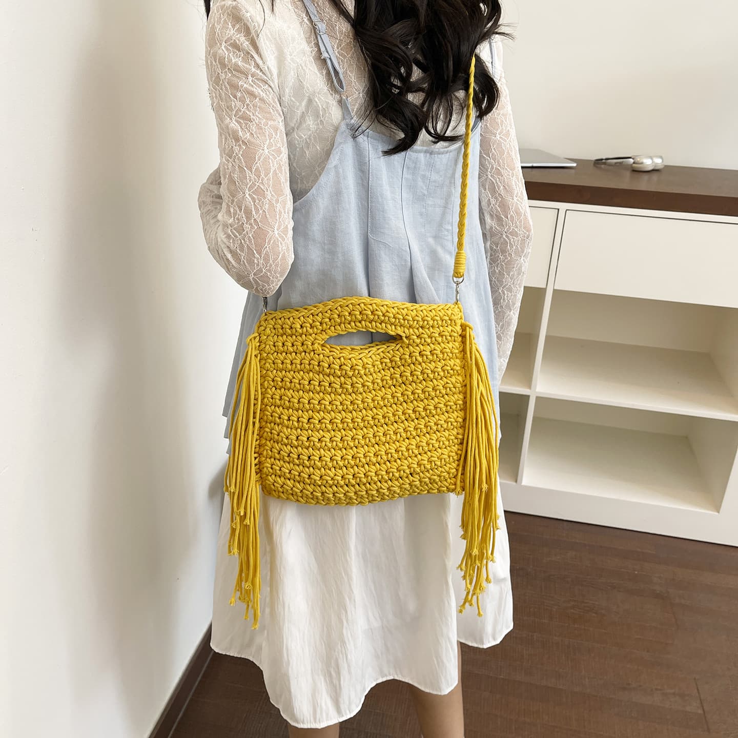 Cross-border Cotton Rope Handbag Seaside Envelope Bag 2025 New Women's Bag Fringed Woven Single Shoulder Drawstring Crossbody Bag