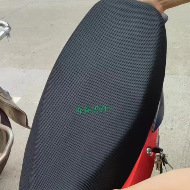 3D Thickened Mesh Electric Vehicle Seat Cover, Large Universal Style, Sun Protection and Heat Insulation for Motorcycles and Electric Bikes