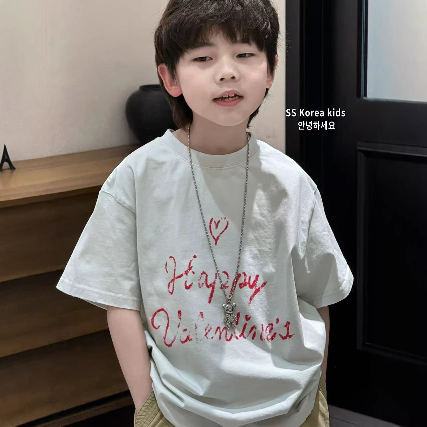 TikTok Hot Korean Kids Short Sleeve T-Shirt 2026 New Stylish Boys Spring Summer Fashion Cotton Top