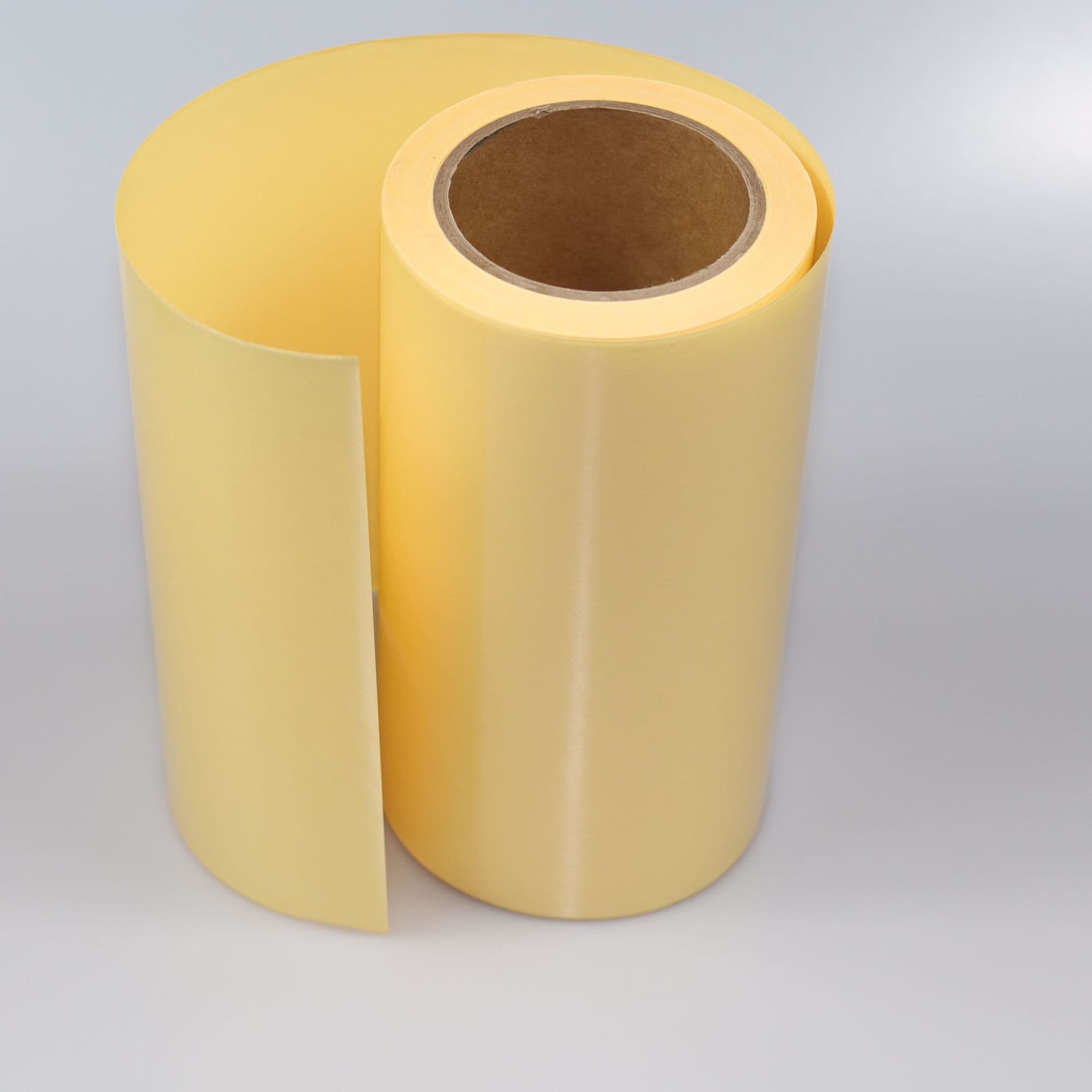 95G high-grade yellow Guoyi single plastic single silicone release paper, 1-3G barrier silicone paper, industrial glassine for die-cutting.