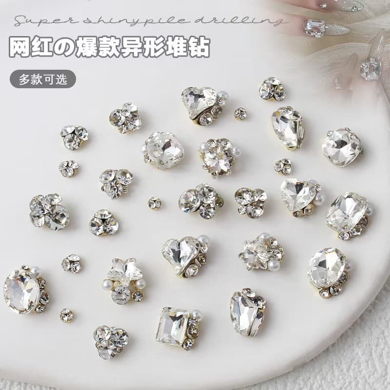 Nail art diamond jewelry, piles of diamonds, nail art jewelry, flash pillows, fat cubes, rock sugar, special-shaped piles of diamonds, nail diamond jewelry wholesale
