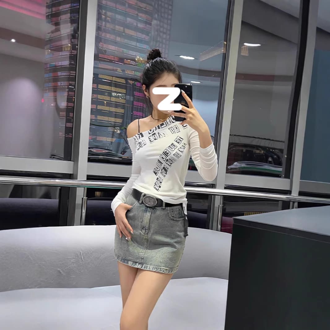 American sexy slant collar off-shoulder long-sleeved T-shirt for women 2024 autumn new inner layering hot girl slim top