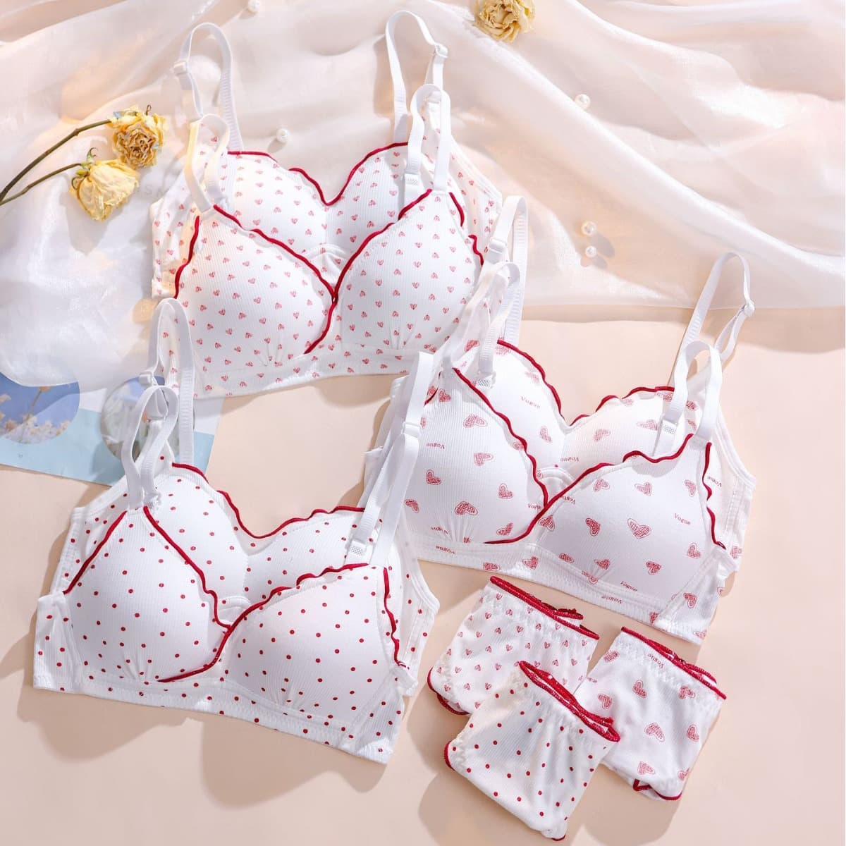 Comfortable Breathable Cotton Bra for High School Students and Women, Wire-Free Triangle Cup, Push-Up for Small Bust