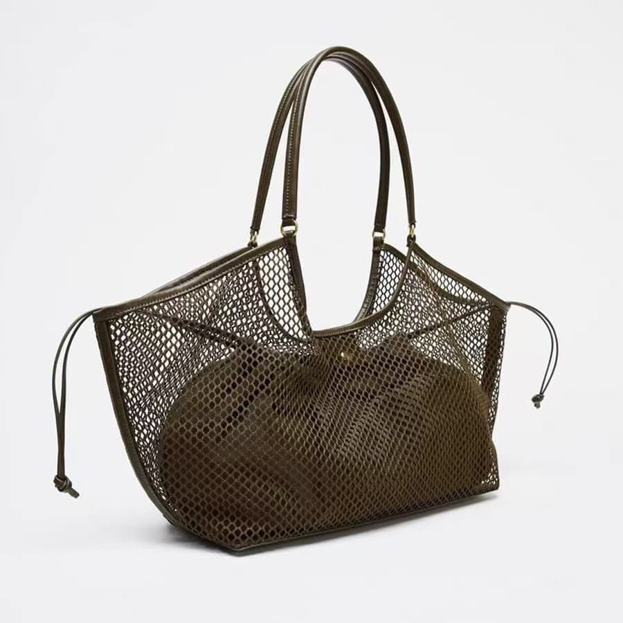European and American Style Large Capacity Women's Beach Bag Hollow Mesh Beach Bag Outdoor Travel Holiday Storage Bag Tote Bag