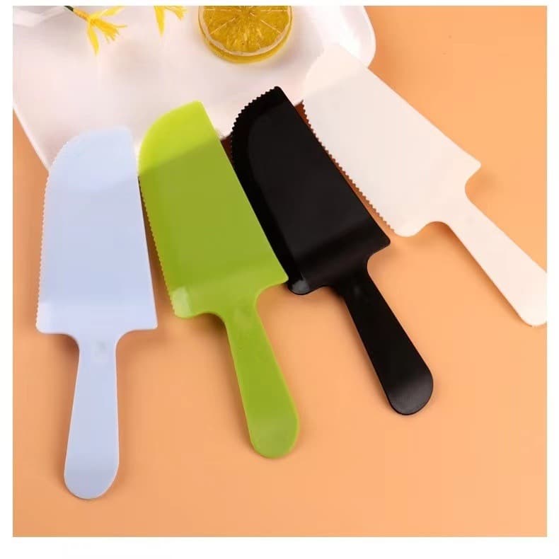 Disposable Plastic Cutter Thickened Serrated Knife Individually Wrapped Frosted Knife Birthday Cake Knife and Fork Set Transparent Color