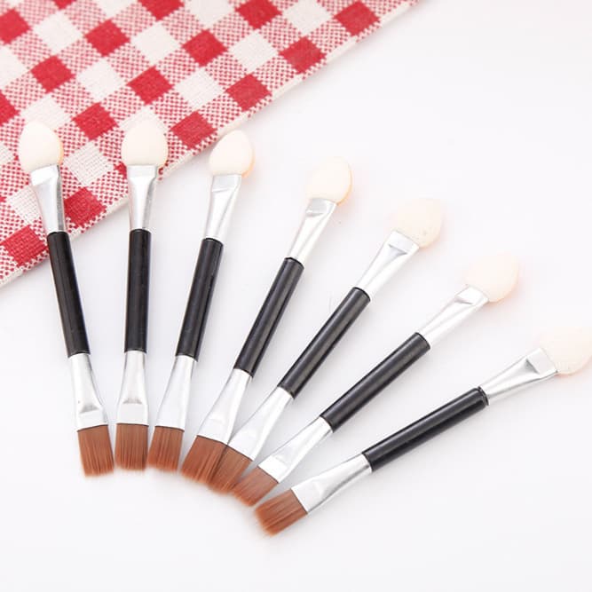 Wholesale Double-Ended Eyeshadow Brush + Sponge Tip White Single Eyeshadow Blending Makeup Brush Dual-Ended Latex Sponge 7.3