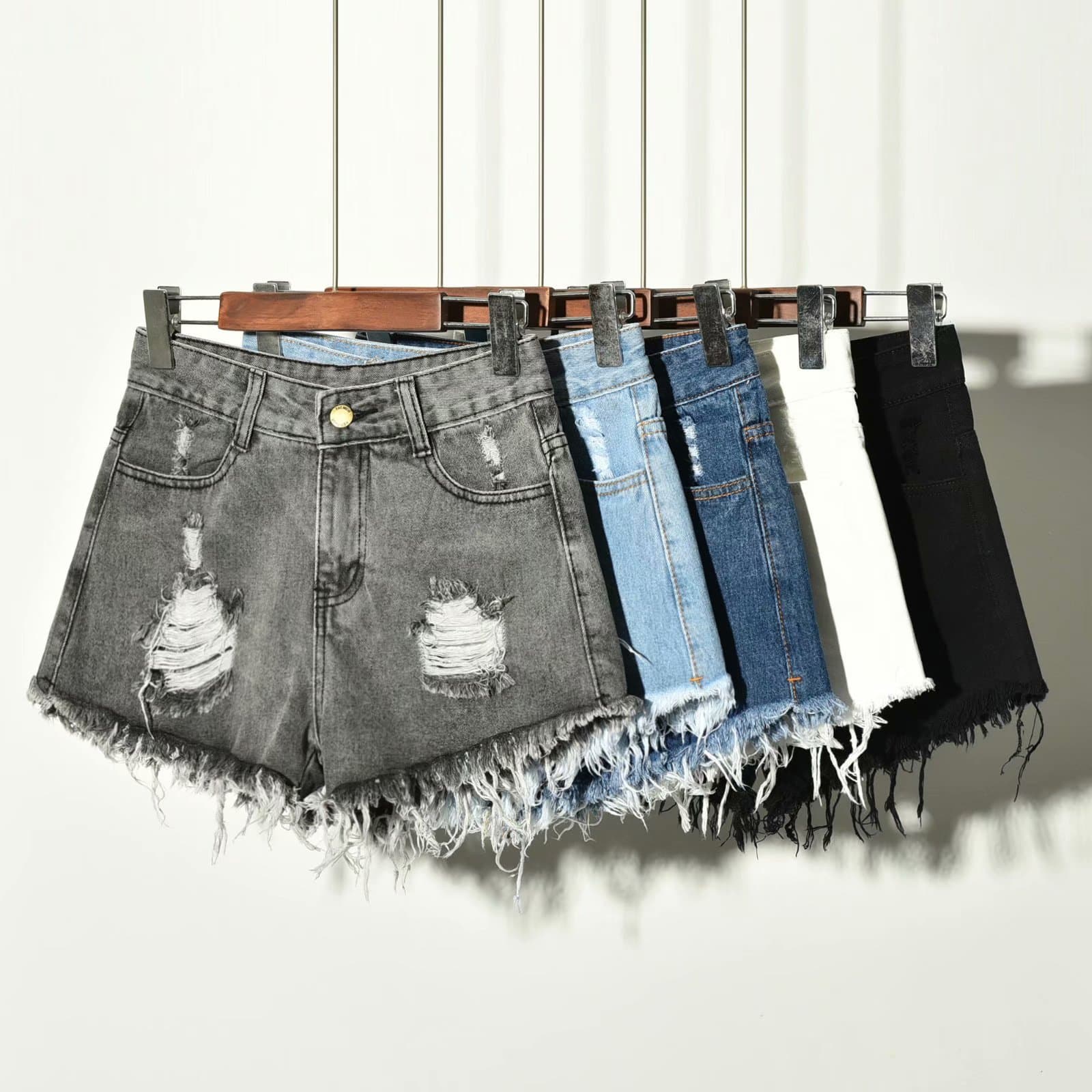 Korean High-Waist Plus Size Loose Denim Shorts for Women, Summer Large Size Ripped Distressed Hem Wide-Leg A-Line Hot Pants