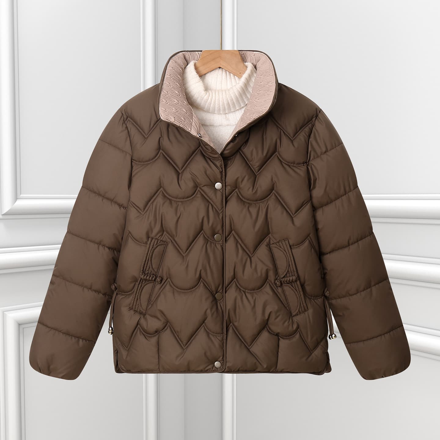 Mother's winter down jacket, short lady's winter small cotton-padded jacket, middle-aged and elderly women's autumn and winter thickened coat
