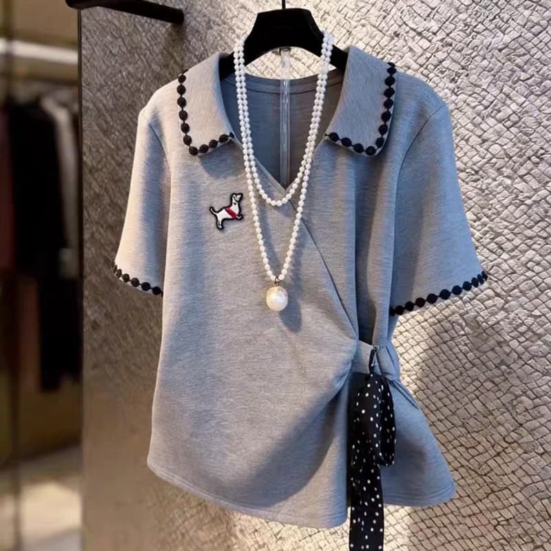 Unique, beautiful and super good-looking tops for women 2026 spring and summer new style French design niche fashionable women's clothing