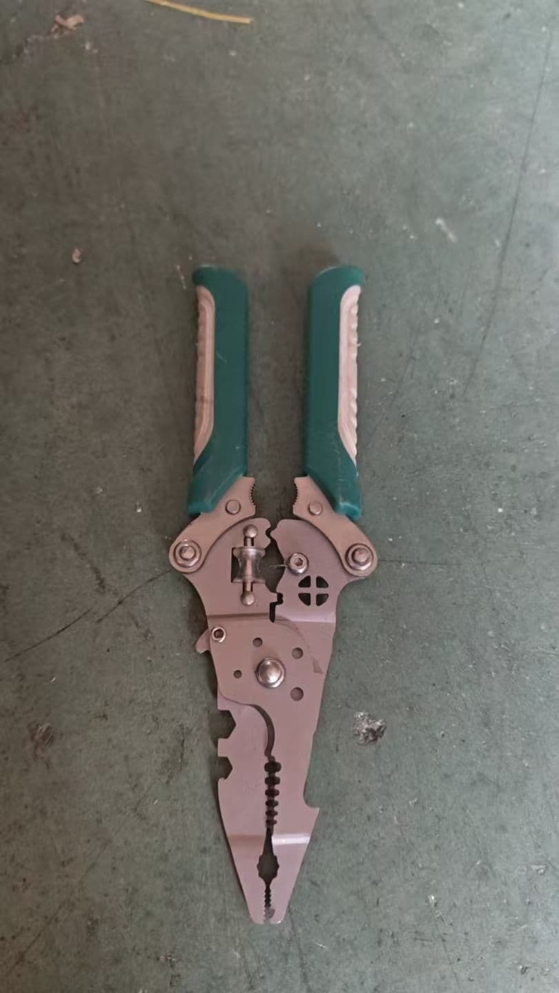 Foldable Multi-Function Wire Stripper Pliers, High-Configuration Electrician Wire Stripping, Splitting, Wrapping, Cutting, and Crimping Pliers