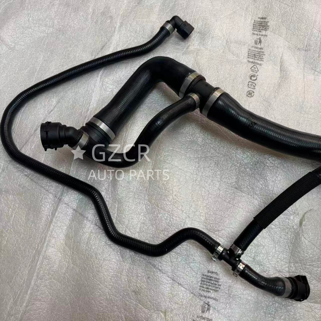 17127519276 Upper radiator hose for Rolls-Royce Phantom, high quality, stable product quality, price negotiable