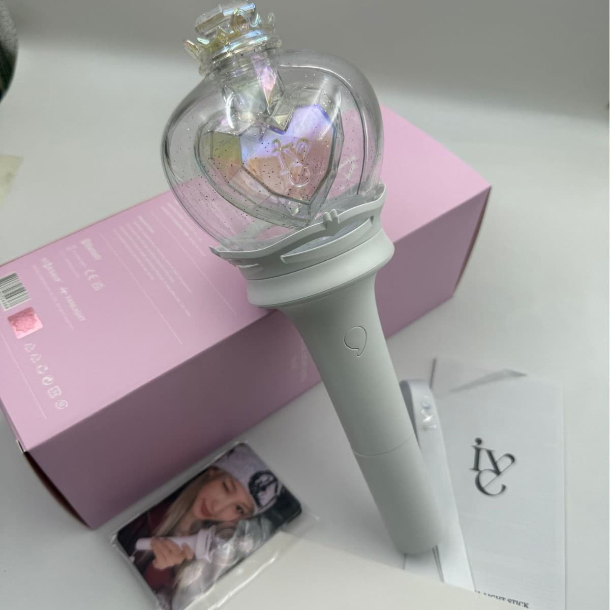 【IVE】Official Light Stick Ver.2 Hand Lamp of the Same Style as Fu’s Second Generation Support Stick Zhang Yuanying