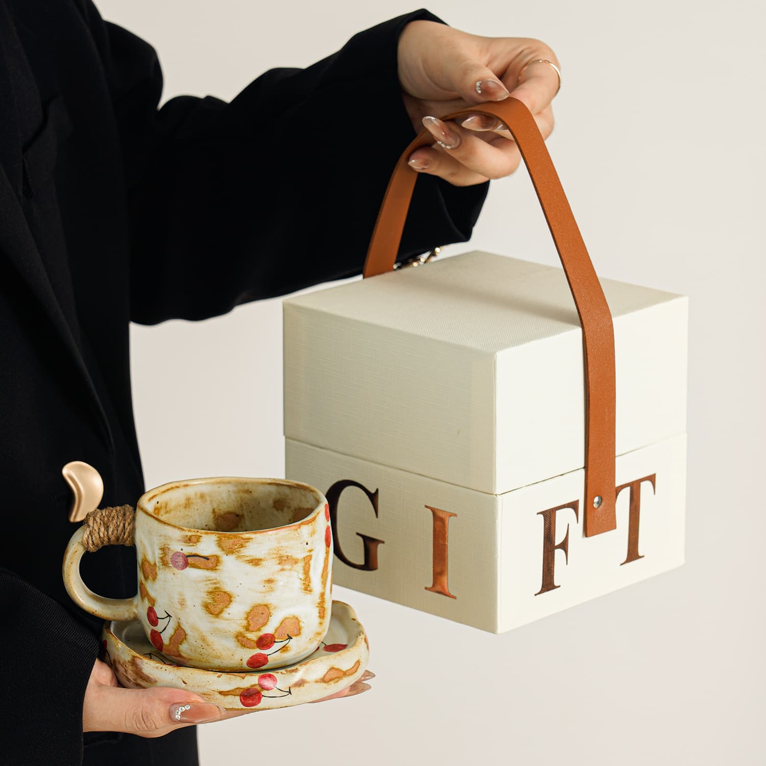 Retro kiln-made mug design cup as a gift, high-end exquisite coffee cup and saucer gift box set