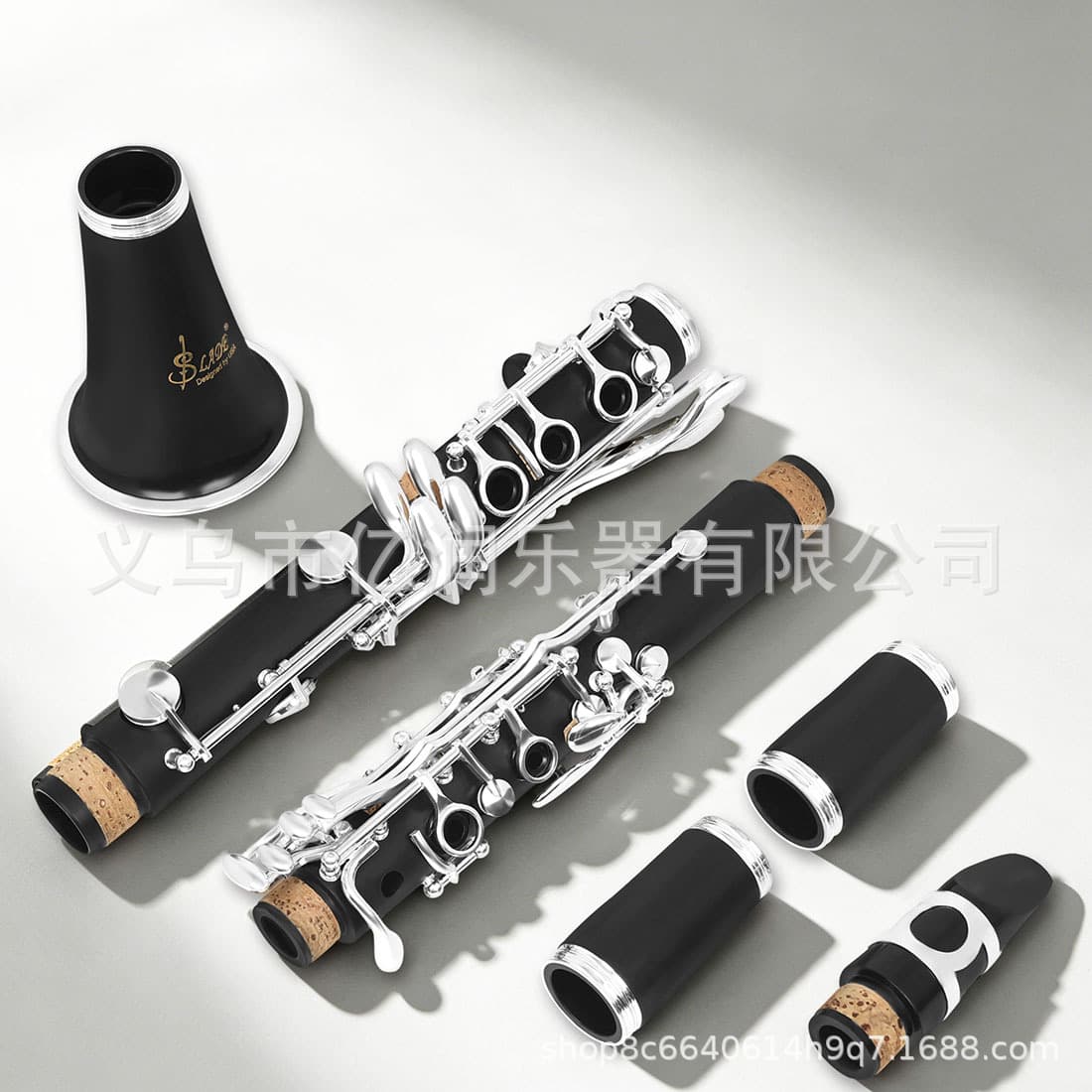 Red 17-key clarinet silver-plated key pipe band clarinet cloth box beginner practice performance clarinet