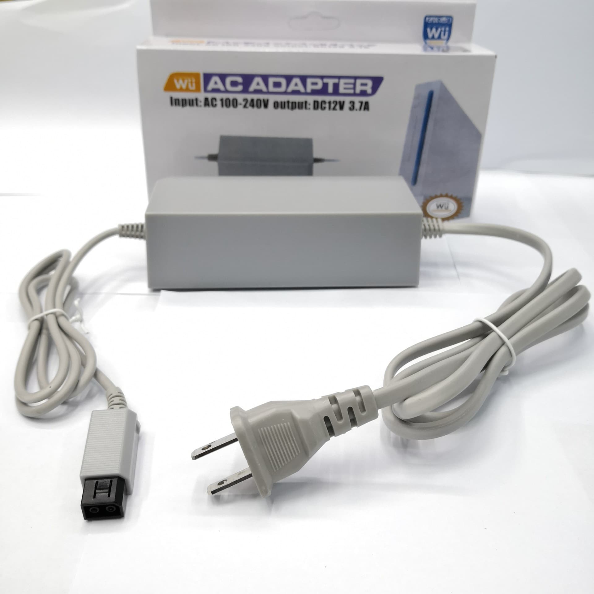 Wii host Fire Bull Wii power adapter Wii host Fire Bull charger color box European and American regulations