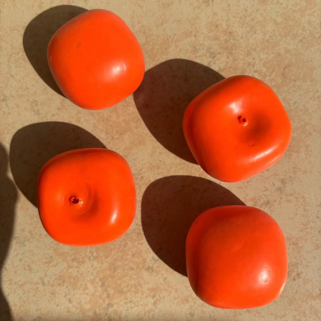 Factory wholesale artificial persimmon festive decorations, 60 persimmon flower arrangement accessories, foam ornaments, bulk discounts available.
