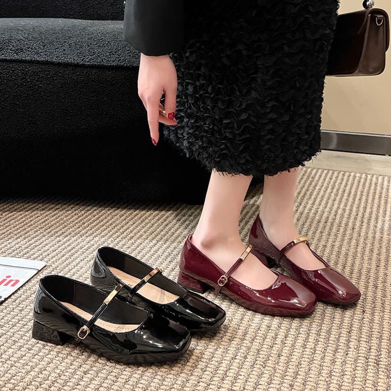 French Block Heel Mary Jane Shoes 2026 Spring New Retro Single Strap Buckle Shoes Low Heel Elegant Fashion Women's Shoes