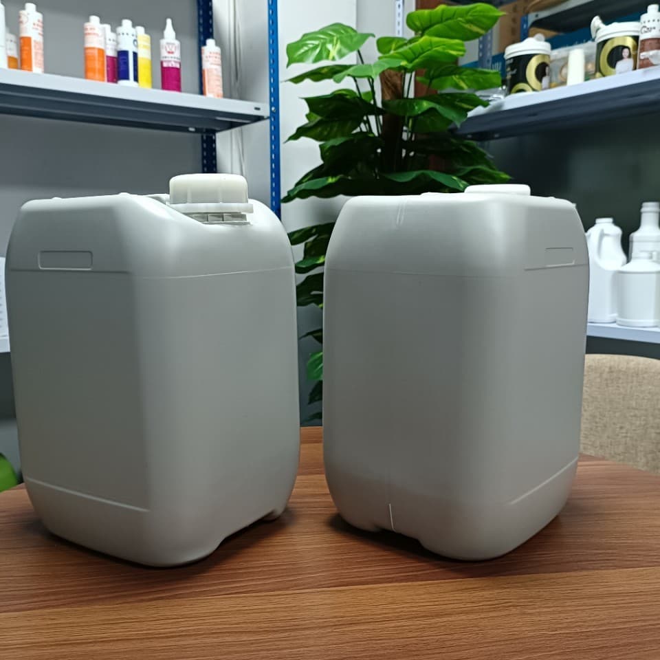 Food grade 10L stacking barrel 10L flavors and fragrances 10kg chemical additives corrosion-resistant chemical plastic square barrel
