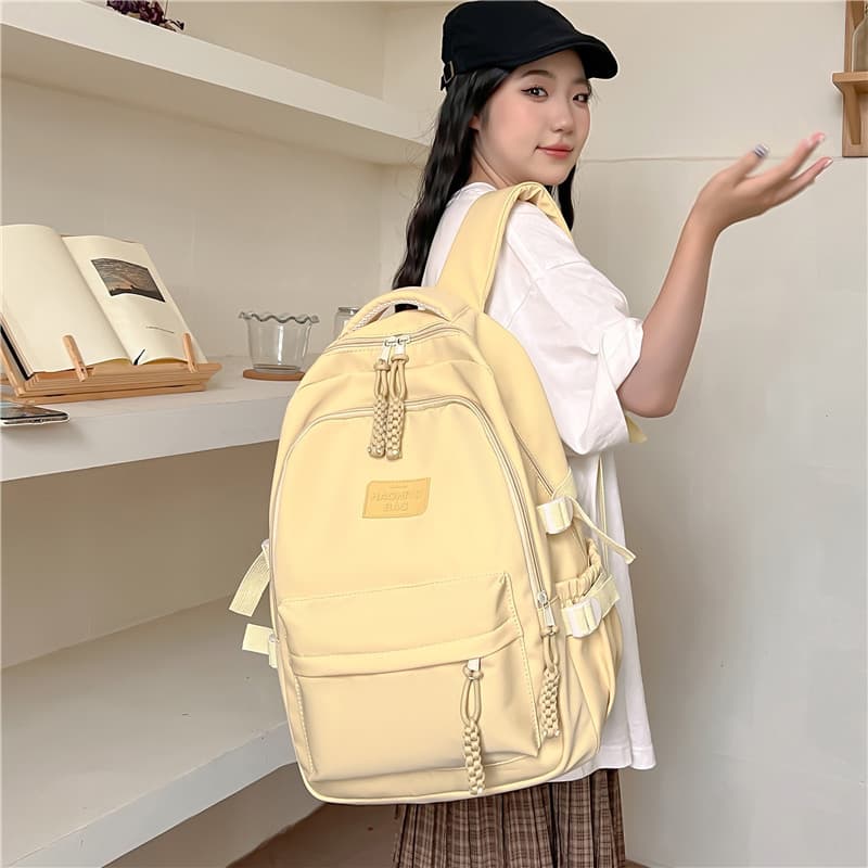 High-Fashion Ins Solid Color Backpack for Middle School Girls, Minimalist Korean Style Large-Capacity Laptop Backpack for Boys and Girls