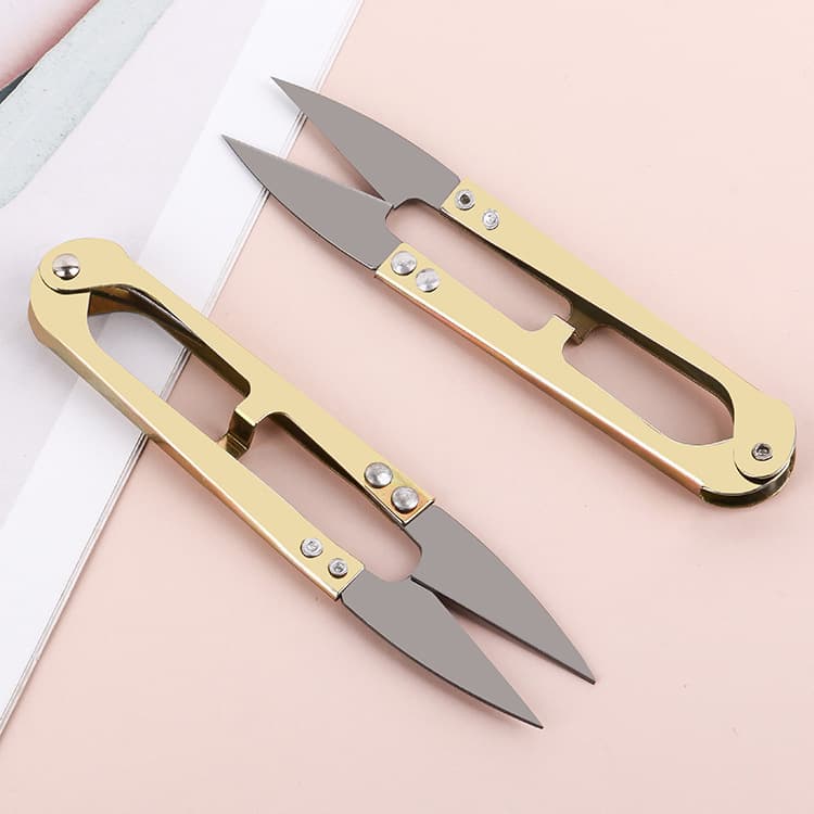 Home daily use U-shaped spring yarn scissors large cross-stitch clothing thread cutting sewing scissors colorful iron scissors