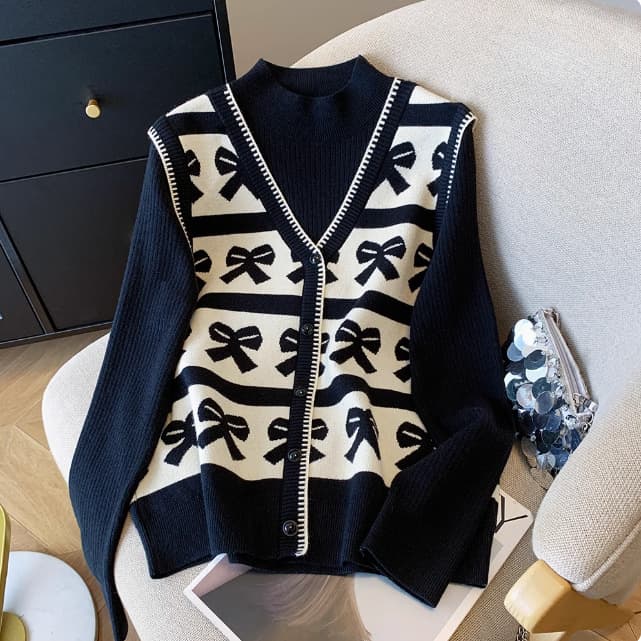 Half-high neck faux two-piece knit top, women's autumn and winter new jacquard loose slimming sweater, plus size base layer.