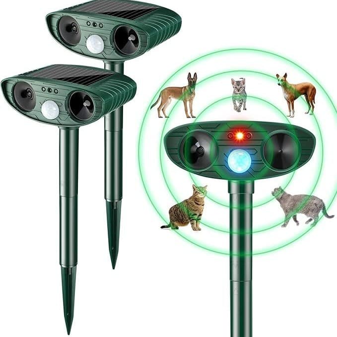 Cross-border Solar Ultrasonic Pest Repeller for Rodents, Birds, Snakes, Dogs, Rabbits, and Deer in Gardens