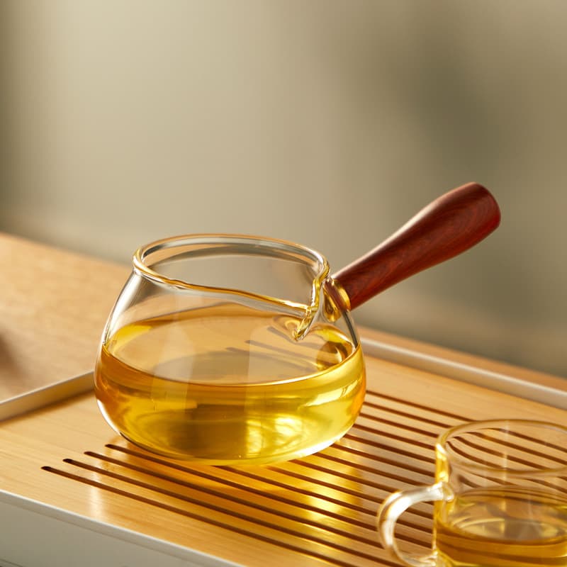 Thickened Side Handle Gongfu Tea Pitcher, High Borosilicate Glass, Large Capacity, Tea Server for Guests, Fairness Cup