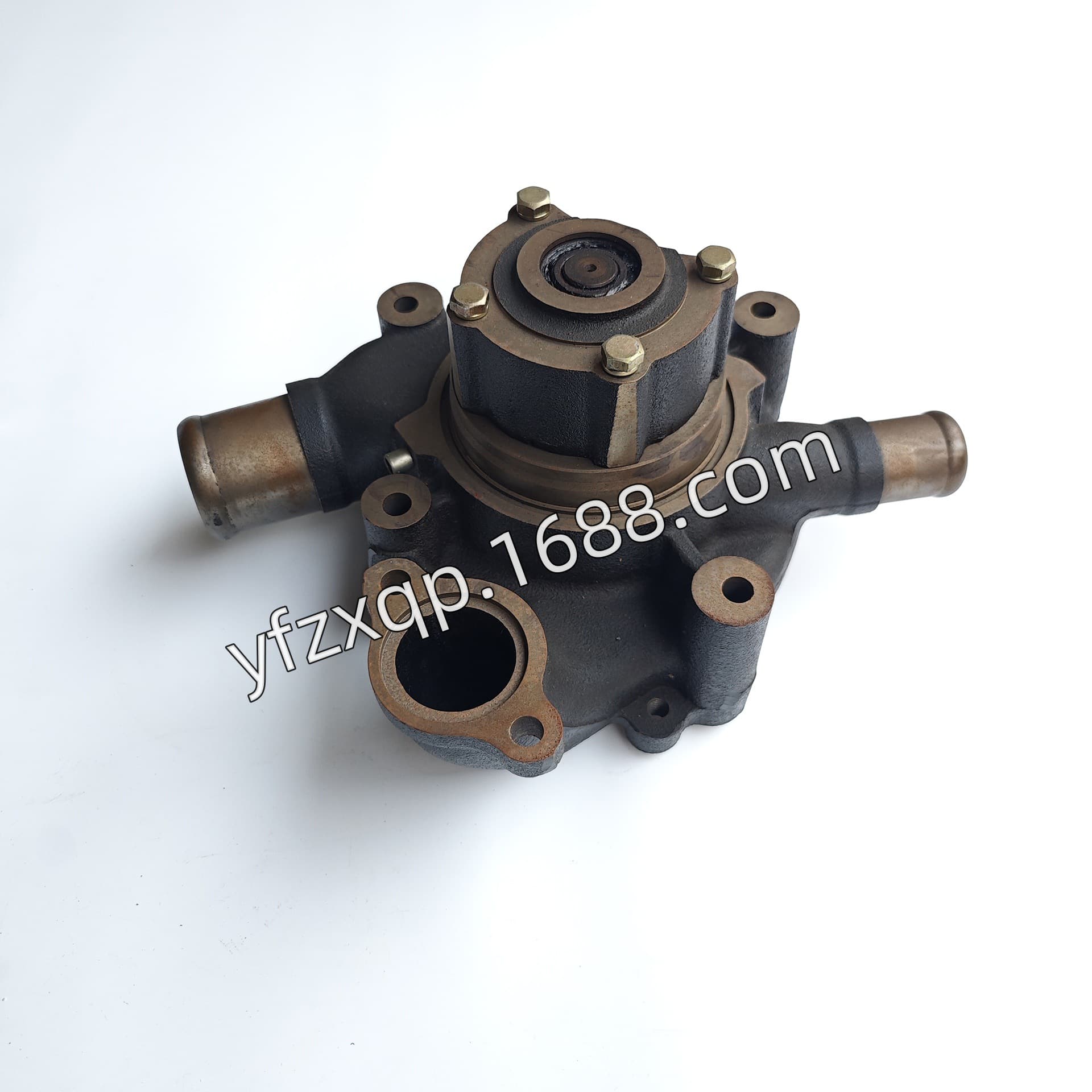 Hino 500 FM2P Water Pump FR2P P11C Engine Cooling Water Pump 16100-3910 HINO Parts