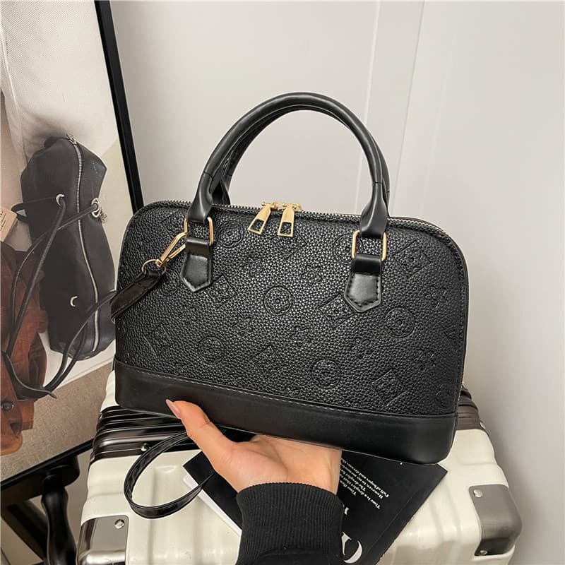 New embossed crossbody bag, simple splicing shoulder bag, fashionable and versatile personality design, solid color women's handheld shell bag