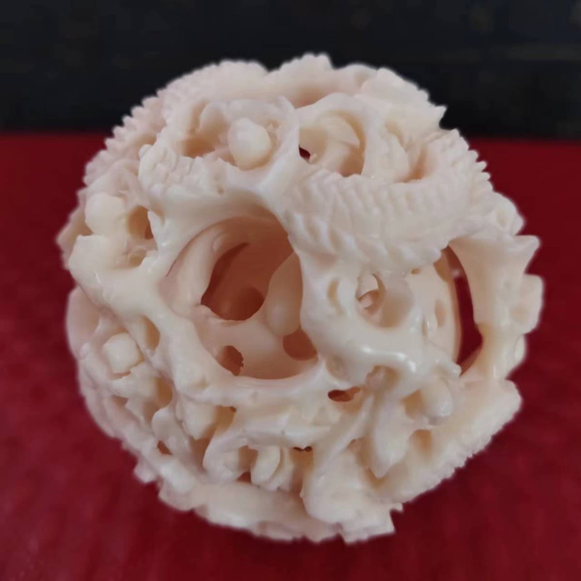 Ivory Nut Carving Ghost Work Ball 4.5*4.5*4.5cm Exquisite Ball Concentric Three Layers Rotating Hand Play Piece