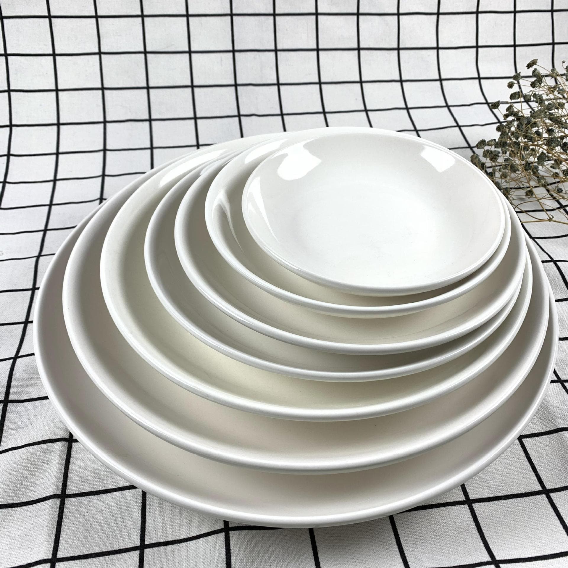 Factory Direct Hotel & Department Store Wholesale Household Pure White Ceramic Fruit Plate 6 Inch Fruit Plate 8 Inch Dinner Plate 10 Inch Fruit Plate