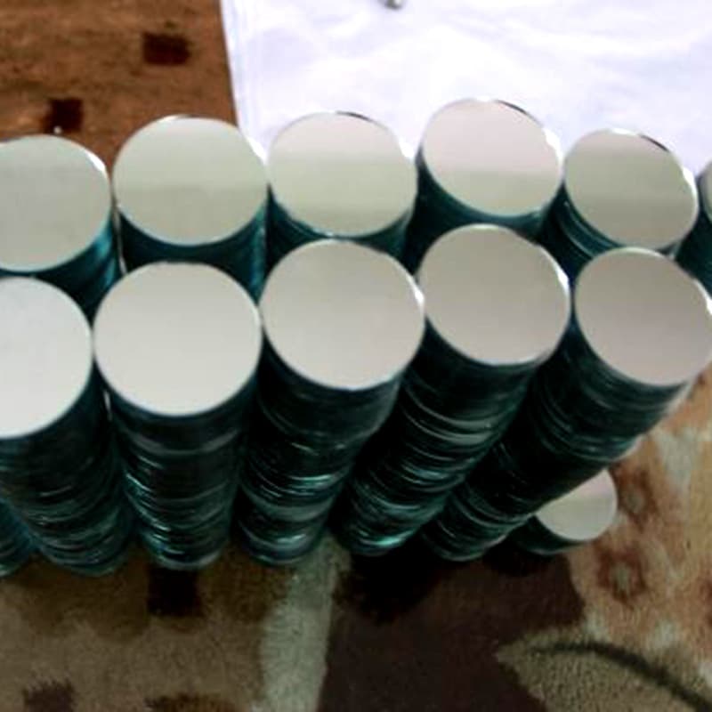 Low-priced supply of acrylic lenses from Yiwu PSPC lens processing and manufacturing factory for cosmetic craft accessories.