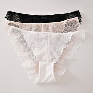 Sexy Pure Desire Style Hollow Lace Panties, Lightweight Seamless Comfortable Mid-Waist High Slit Cotton Crotch Triangle Panties 1820K