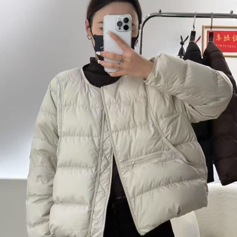 Short women's round neck long sleeve padded jacket, trendy 001, in off-white, light gray, black, and coffee brown