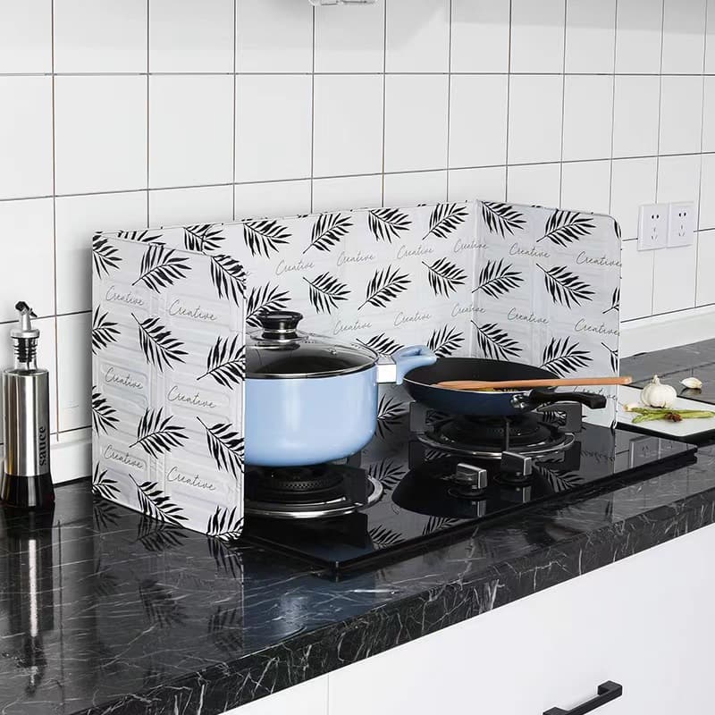 Oil Splash Guard for Kitchen Household Stove Cooking, Anti-Splash Baffle, Waterproof Heat Insulation Panel for Cooking