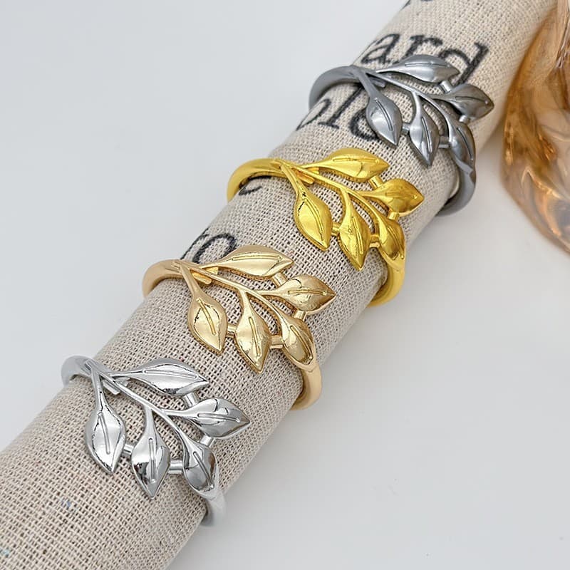 Hot-selling Nordic metal napkin rings for weddings, tablecloths, and hotels; European-style spring napkin rings.