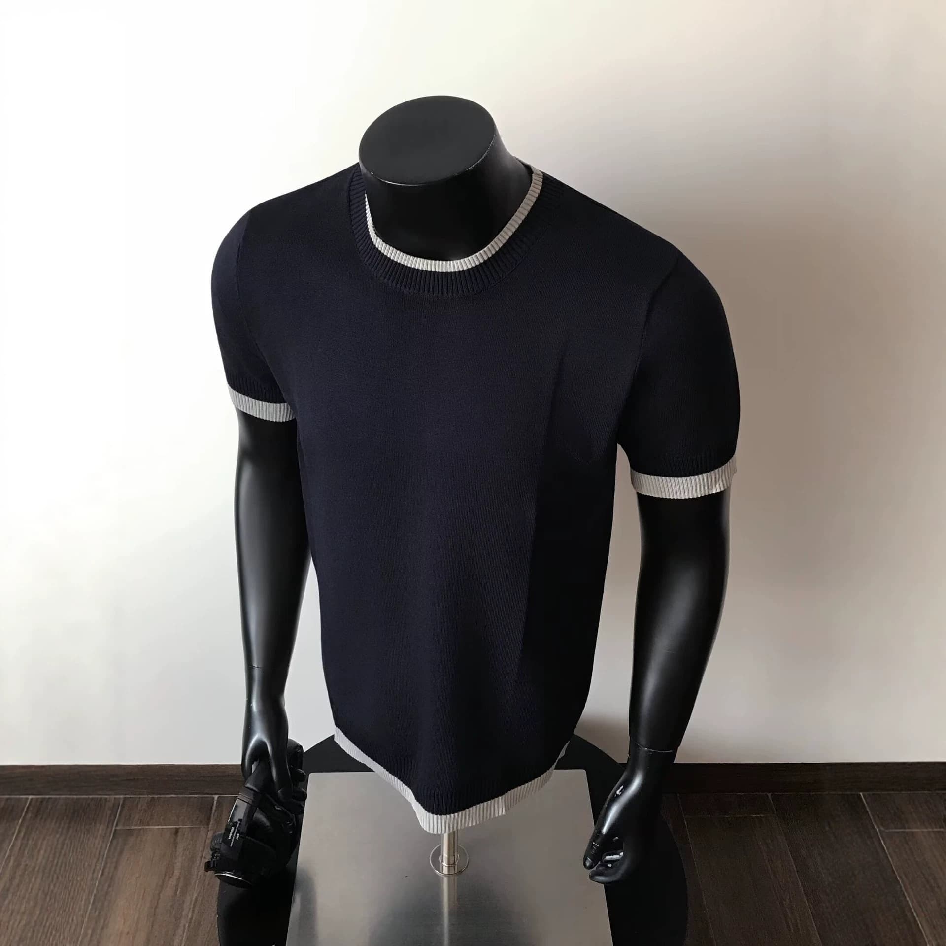 In Stock, Quick Ship: Niche Faux Two-Layer Solid Knit Short-Sleeve T-Shirt for Men, Neckline Design, Slim Fit, Versatile Summer Top