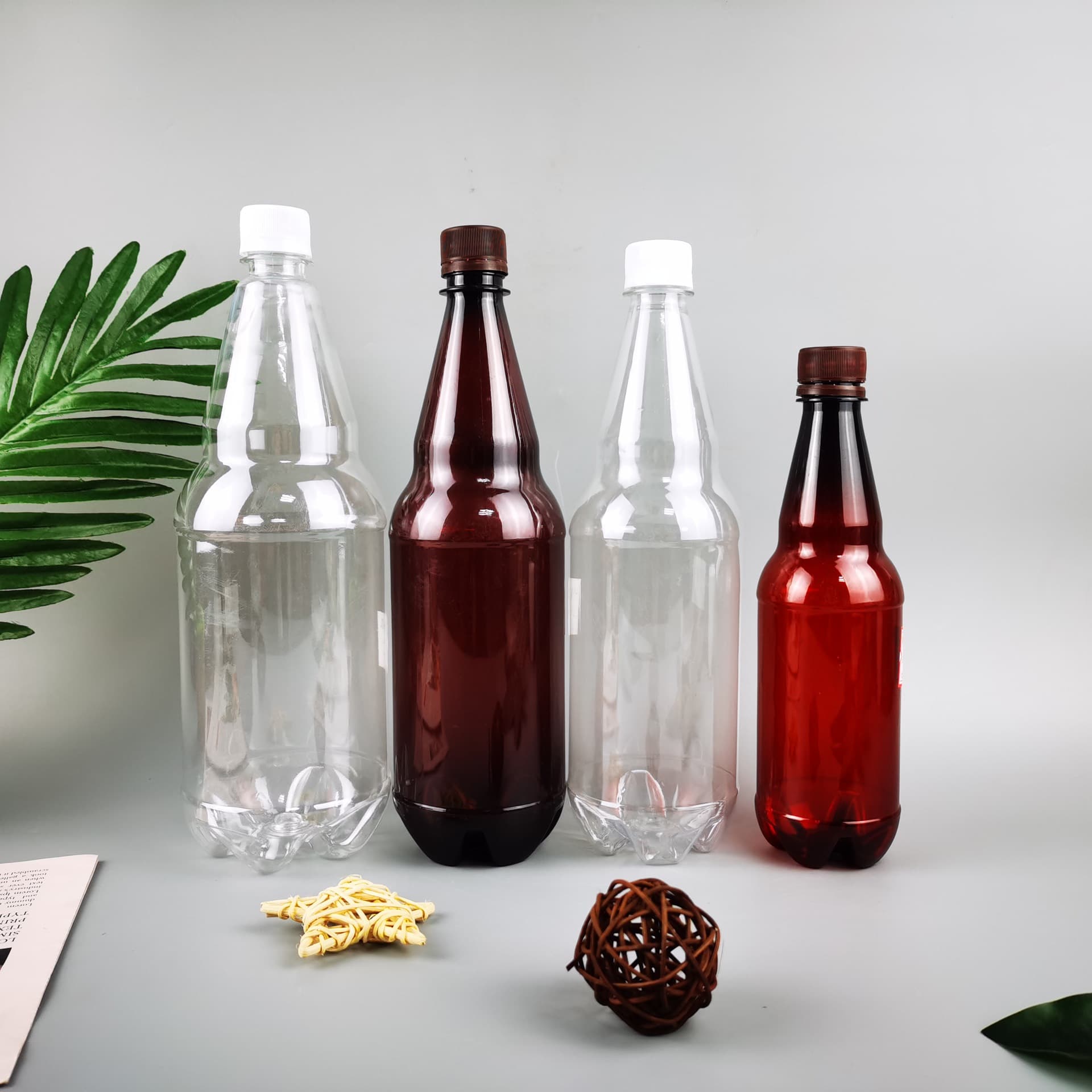 Wholesale Stock 1000ml Plastic Bottle PET Plastic Bottle Liquid Plastic Bottle Dispensing Bottle Beer Soda Packaging Bottle