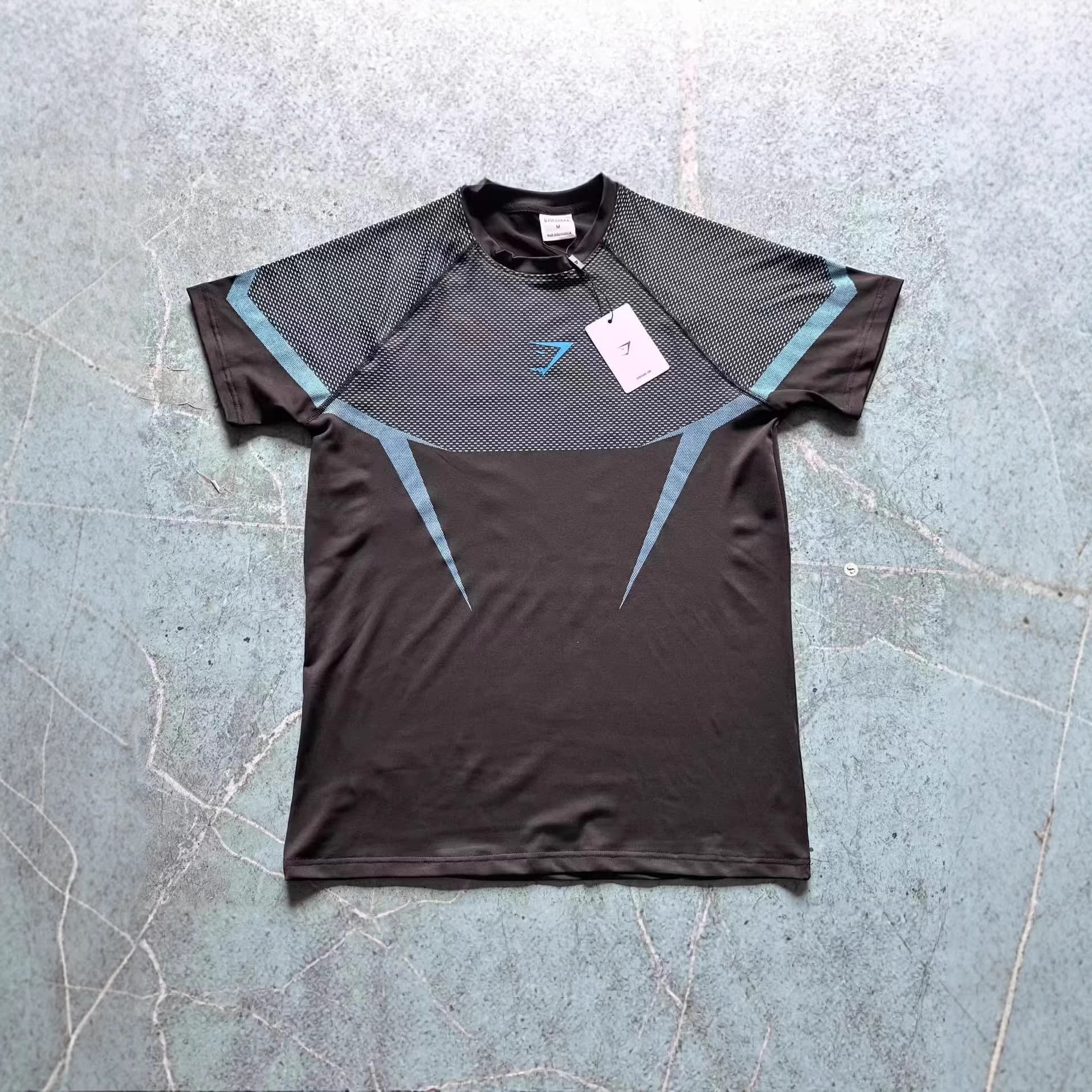 GYM/ONYX Men's T-Shirt Athletic Fitness Quick-Dry Breathable Stretch Crew Neck Short Sleeve Compression Training Top