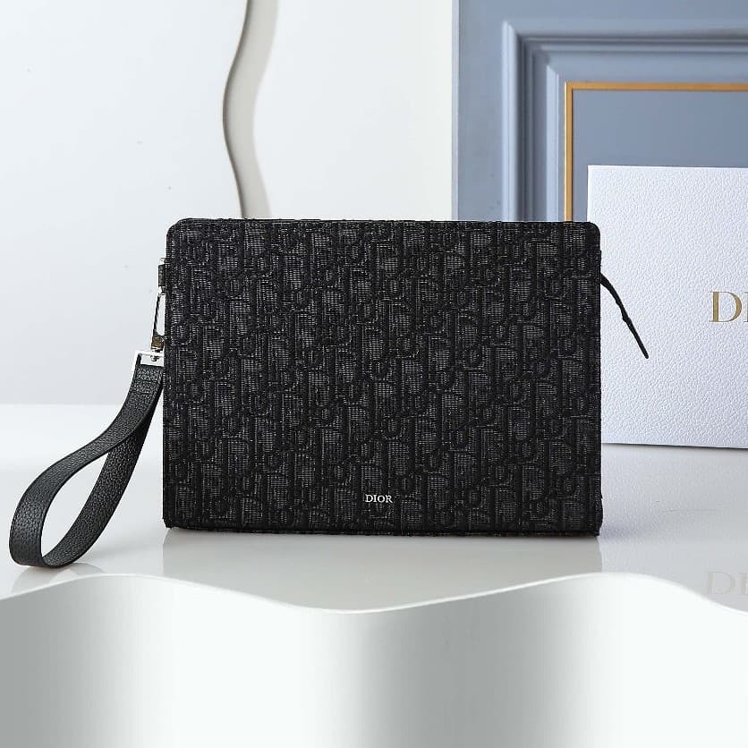 In Stock Fall Amazon 2025 Crossbody Bag Vintage Versatile Small Bag Textured Pattern Shoulder Handheld Square Bag