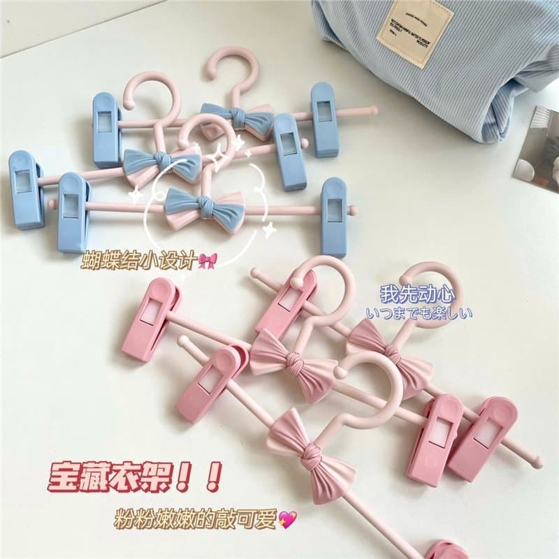 ins seamless trouser rack baby clothes hanger cute girl butterfly clip clothes hanger household clothes drying rack underwear rack