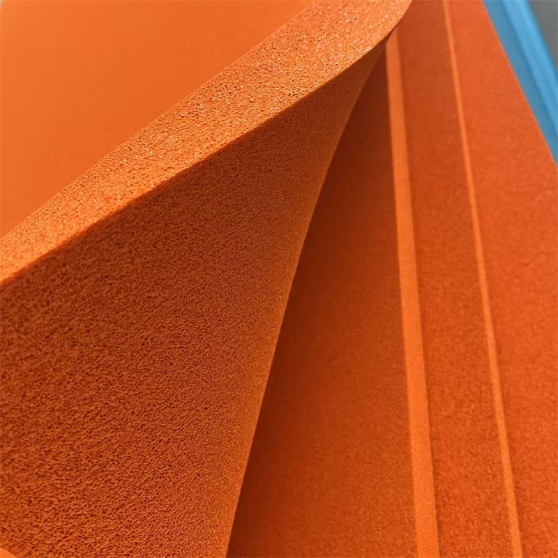 Highly elastic and wear-resistant orange natural rubber cotton. Open-cell rubber foam sealing and oil-resistant orange silicone sponge rubber.
