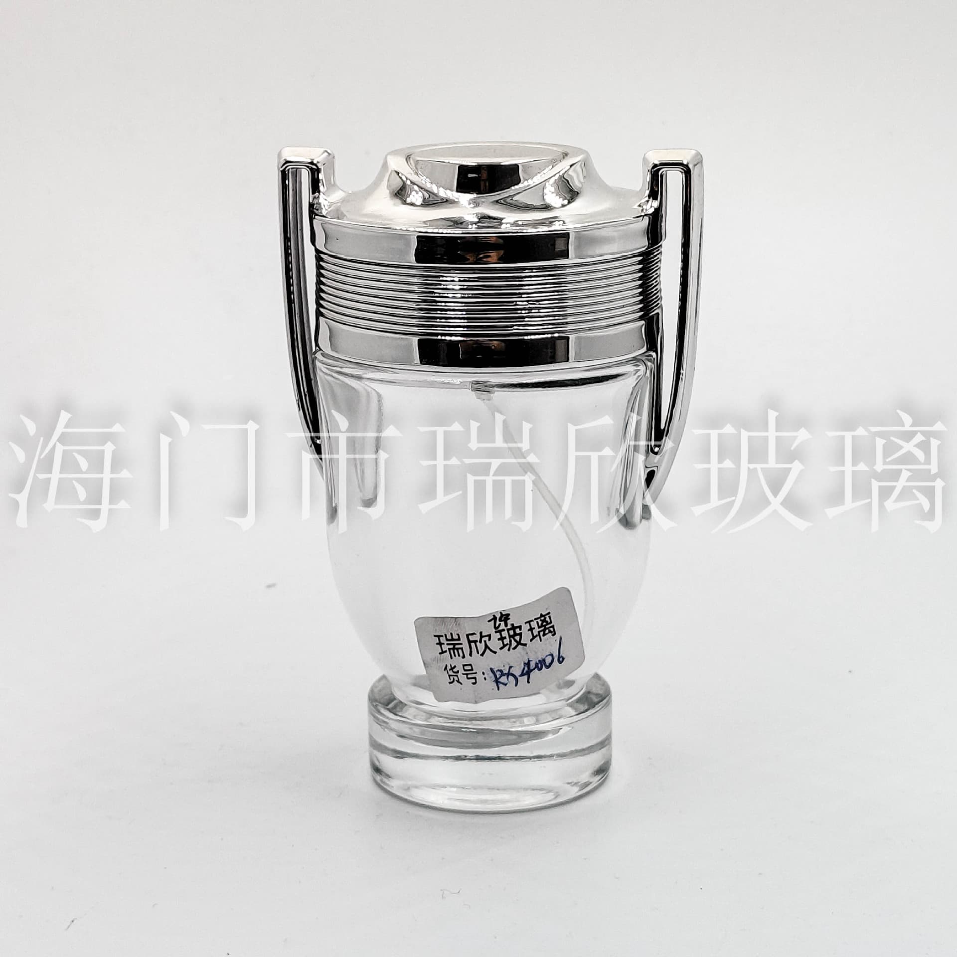 Manufacturer wholesale 100ml bayonet trophy bottle glass bottle perfume bottle Middle East Dubai crystal white material