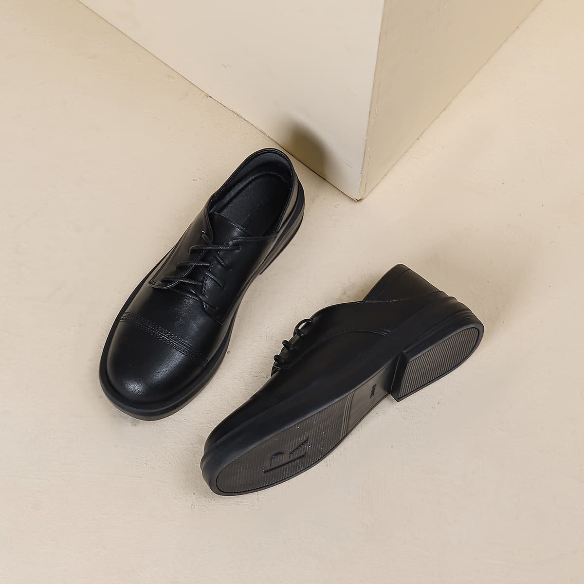 Women's classic platform lace-up genuine leather loafers, 2024 new style, soft leather black work shoes, college style leather shoes