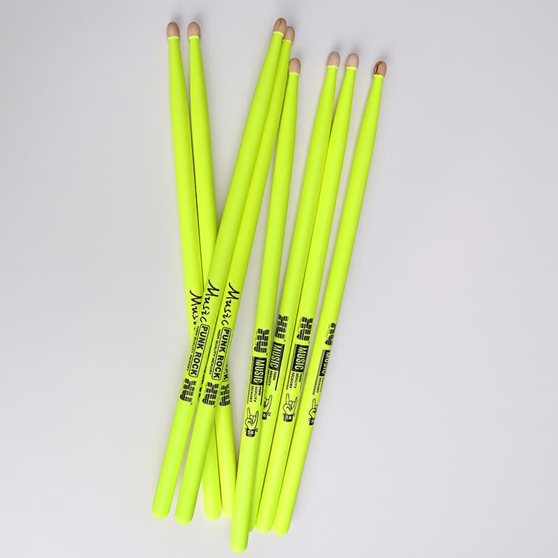 Cross-border new fluorescent drum sticks North American hickory wood drumsticks drum instrument accessories solid wood drum sticks pair